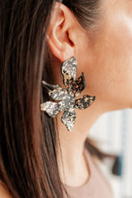 Load image into Gallery viewer, Black with Gold Flora Linny Earrings