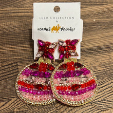 Load image into Gallery viewer, Beaded Christmas Earrings 23