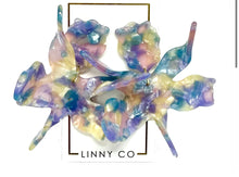 Load image into Gallery viewer, Flora Linny Earrings