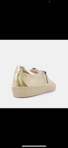 Mia Gold Sneaks