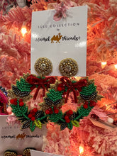 Load image into Gallery viewer, Beaded Christmas Earrings 23
