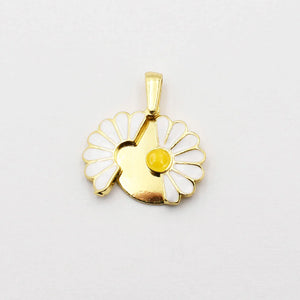 Daisy Flower Charm