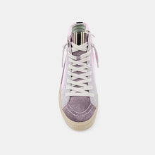 Load image into Gallery viewer, Lilac Rooney Star Sneaks
