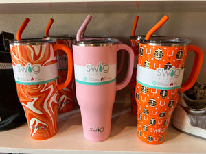 SWIG, 40 OZ. MEGA MUG - TOUCHDOWN NAVY+ORANGE – Deb & Co. Boutique