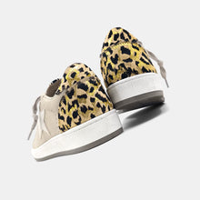 Load image into Gallery viewer, Gold Animal Paz Sneaks
