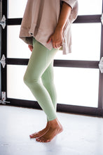 Load image into Gallery viewer, Lime Light Leggings
